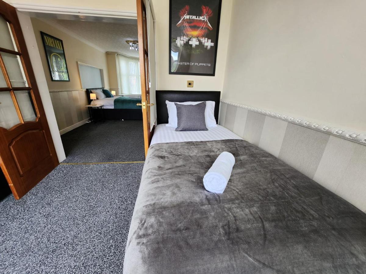 Sheldon Shared House Hotel Solihull Kültér fotó