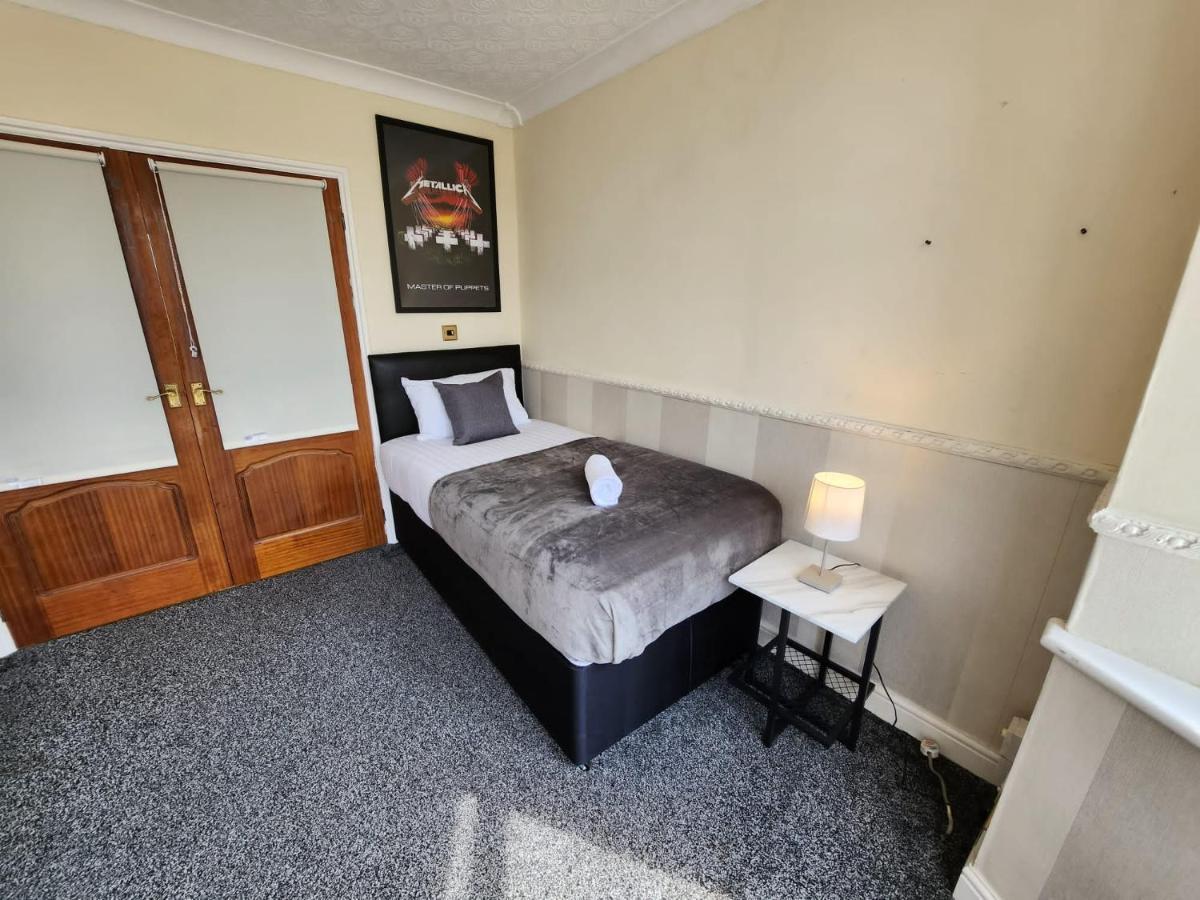 Sheldon Shared House Hotel Solihull Kültér fotó