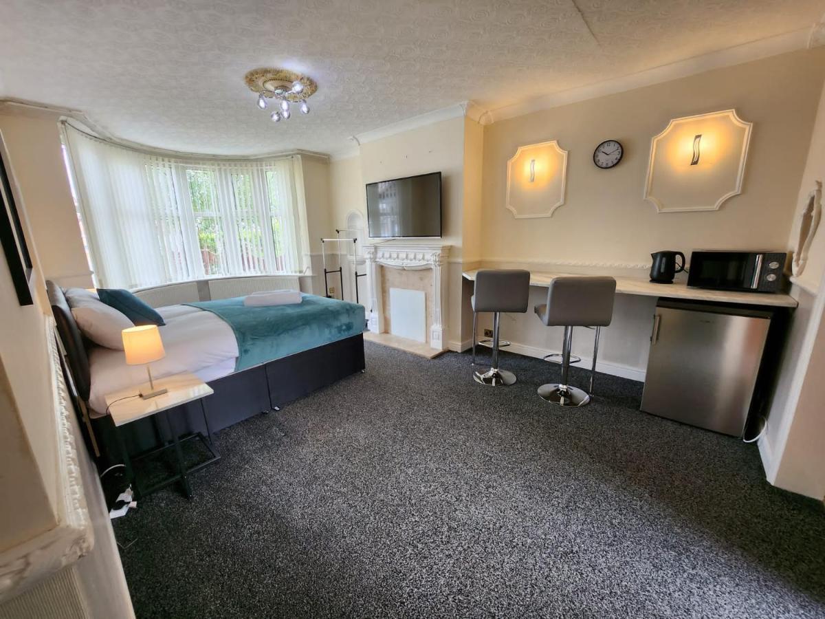 Sheldon Shared House Hotel Solihull Kültér fotó
